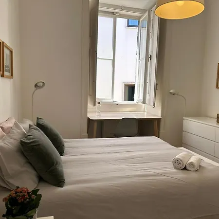 Private Comfortable In Chiado